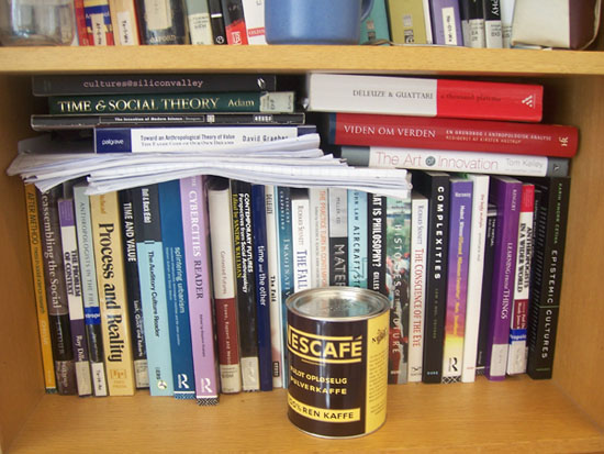 http://readingbetween.org/images/lindacopenhagen.jpg